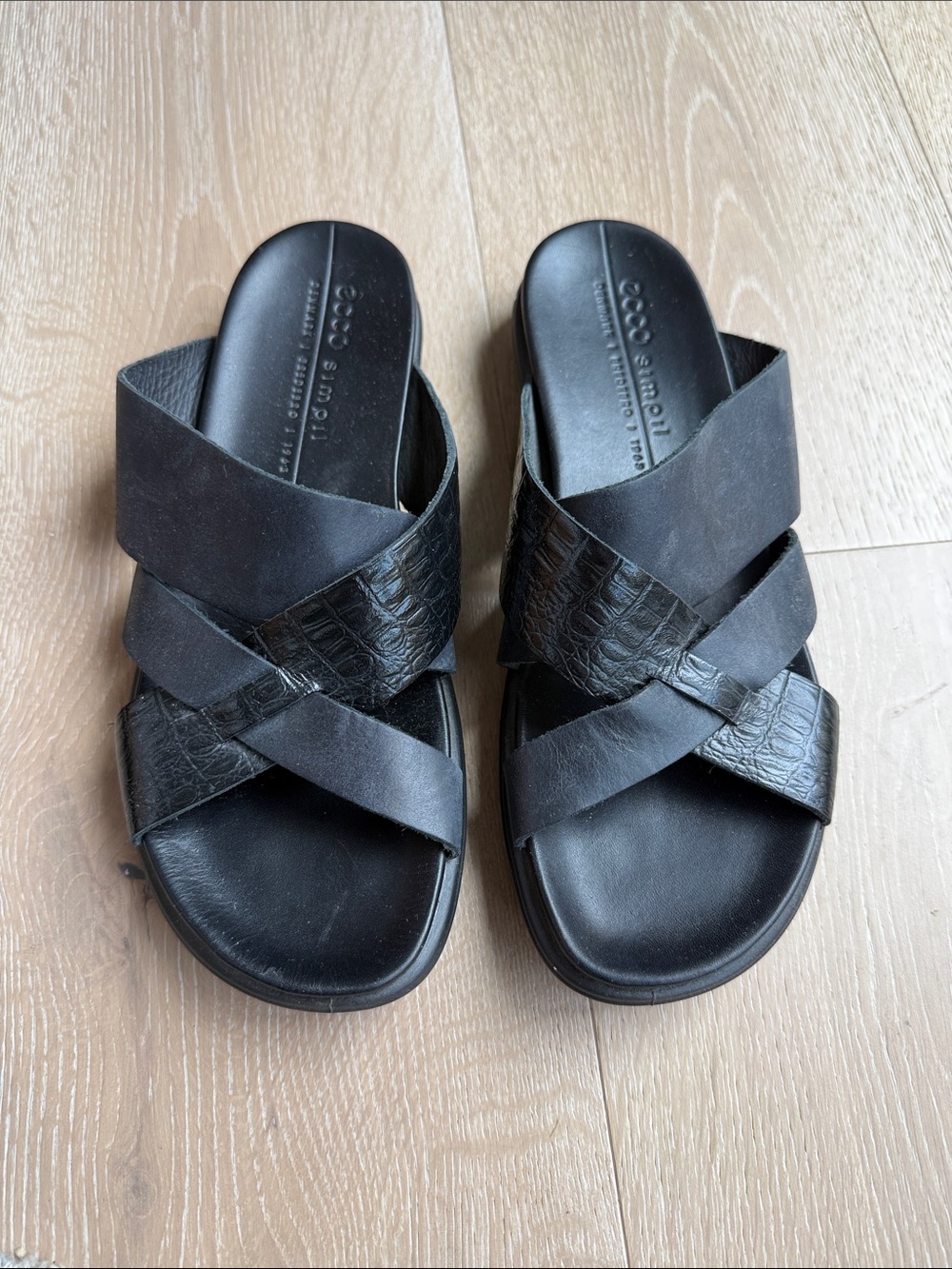 ECCO Women's Simpil Sandal Black 38/7-7.5